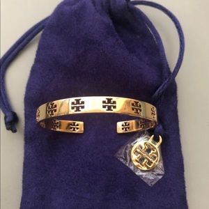 TORY BURCH PIERCED BANGLE GENUINE GOLD TONE NEW